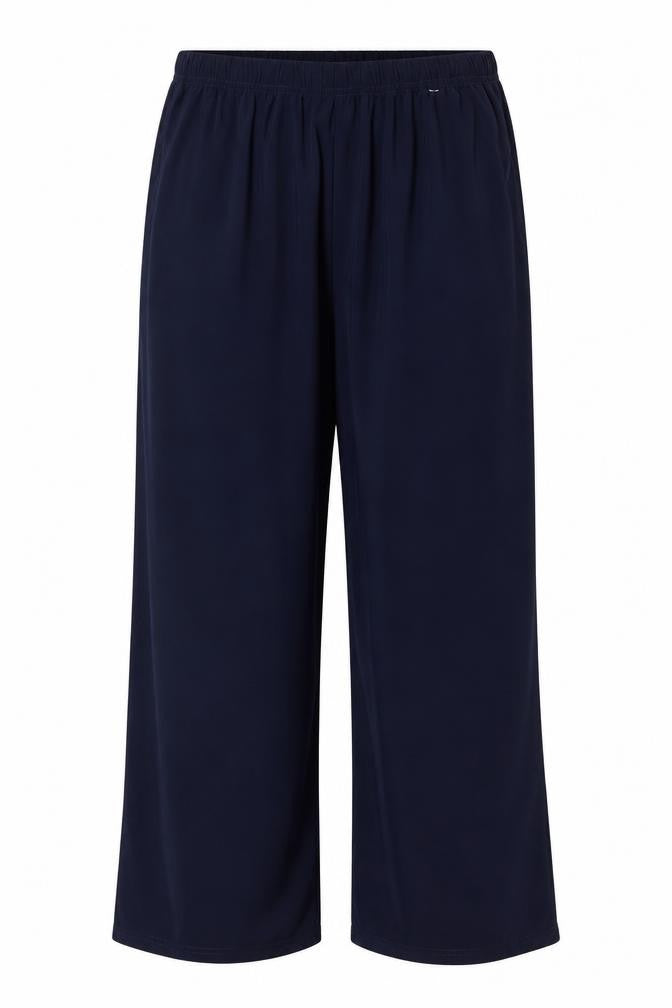 Marks and Spencer Women’s Navy Wide-Leg Trousers Size 16 Long