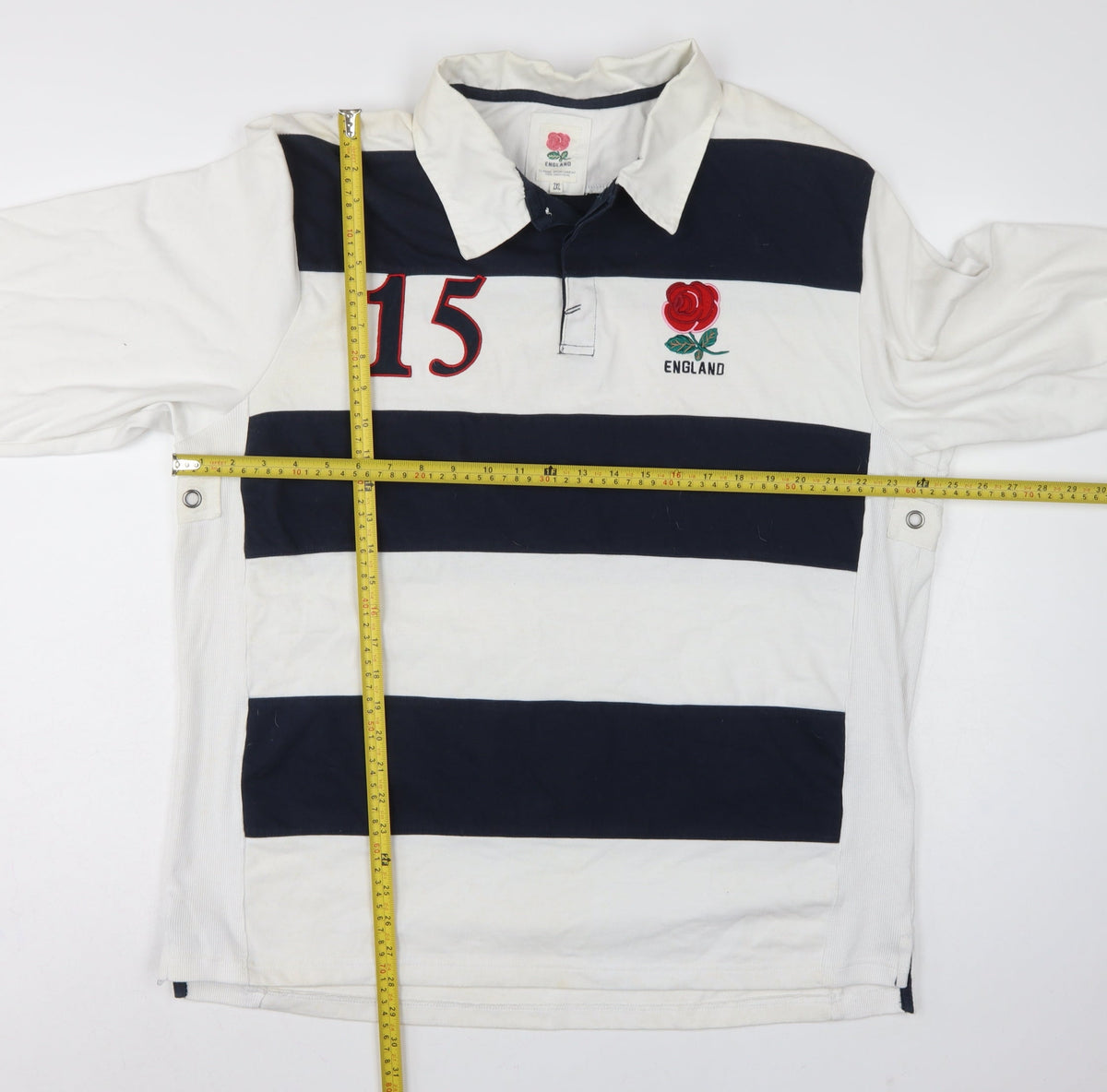 Close-up detail of England Men’s 2XL White Navy Striped Long Sleeve Rugby Polo