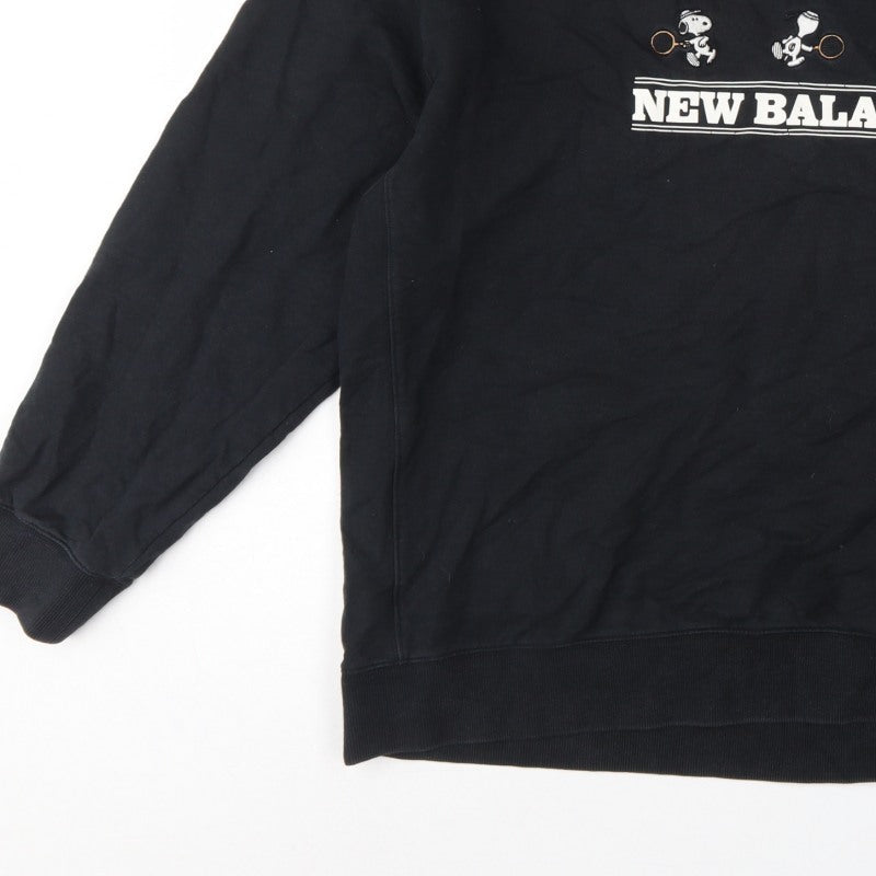 Additional view of New Balance men’s black xl peanuts snoopy tennis graphic sweatshirt
