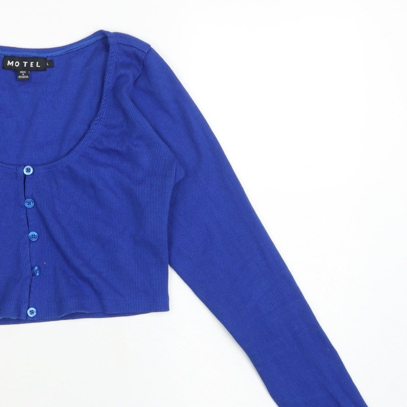 Motel Women’s Blue L Cropped Rib Knit Scoop Neck Button Top