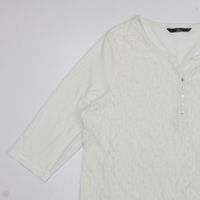 BM Casual Women’s Ivory Lace Henley Top Size 24 3/4 Sleeve