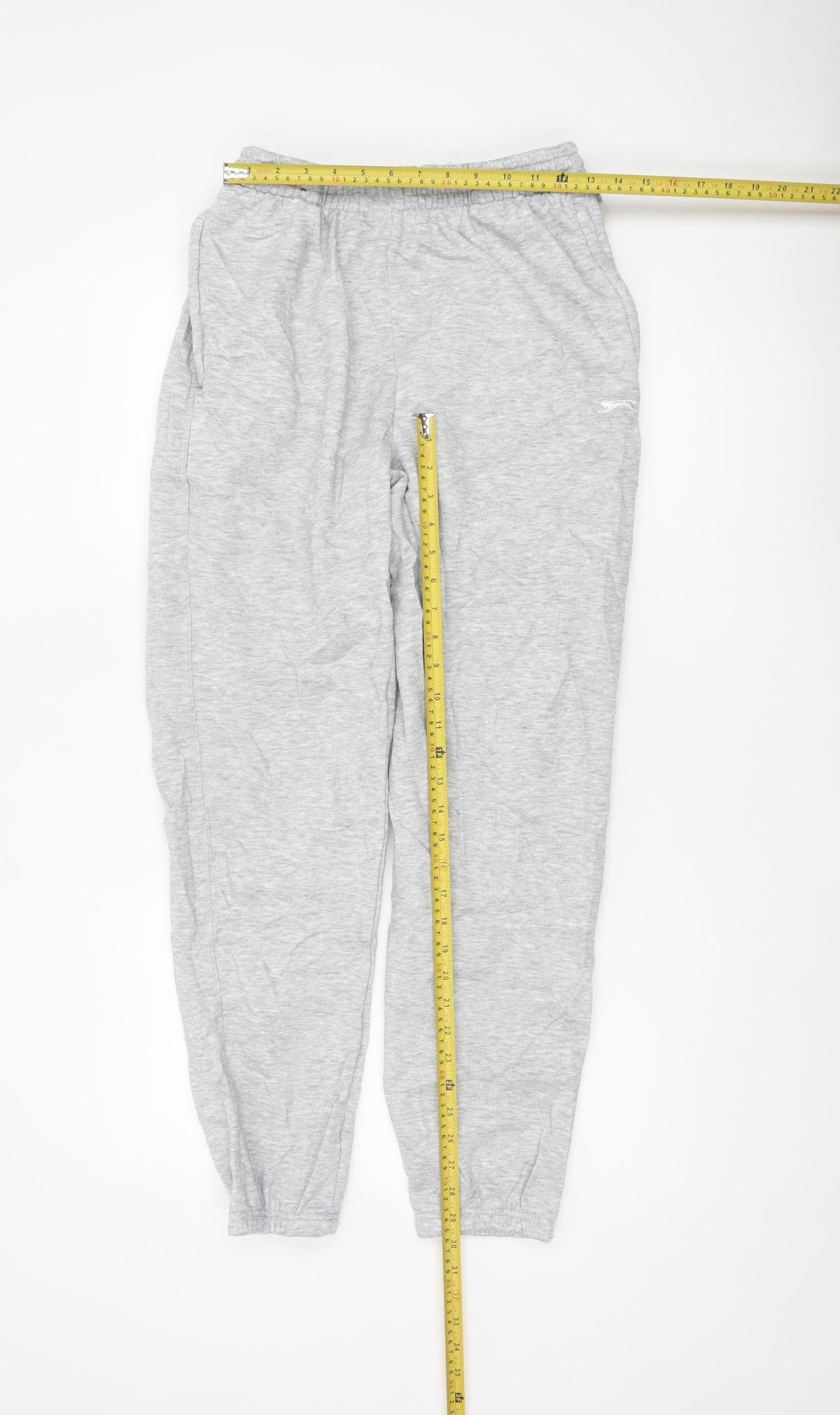 Close-up detail of Slazenger Men Grey M Fleece Jogger Sweatpants Elastic Waist Logo