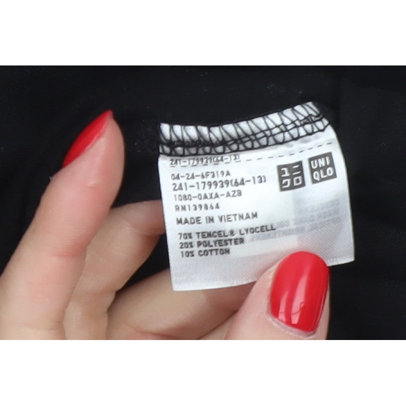 UNIQLO Women Black M Basic V-Neck Long Sleeve Lyocell Blouse