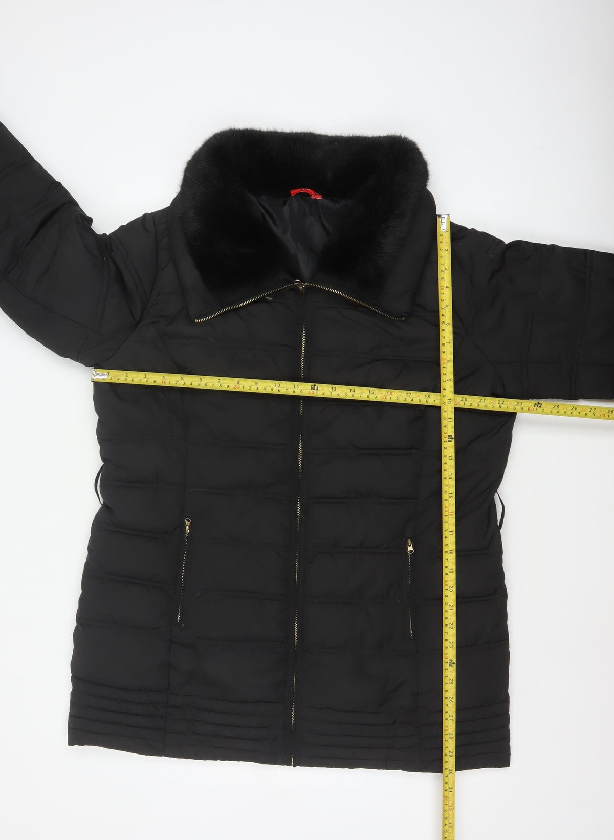 Tissaia Women’s Black Size 20 Quilted Puffer Coat Fur Trim
