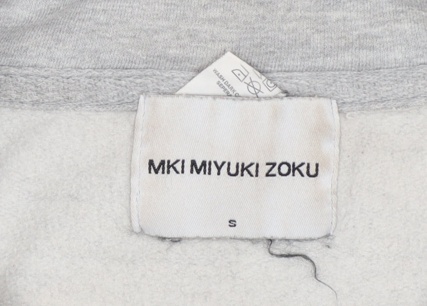 MKI Miyuki Zoku Men’s Grey S 1/4 Zip High Neck Logo Sweatshirt