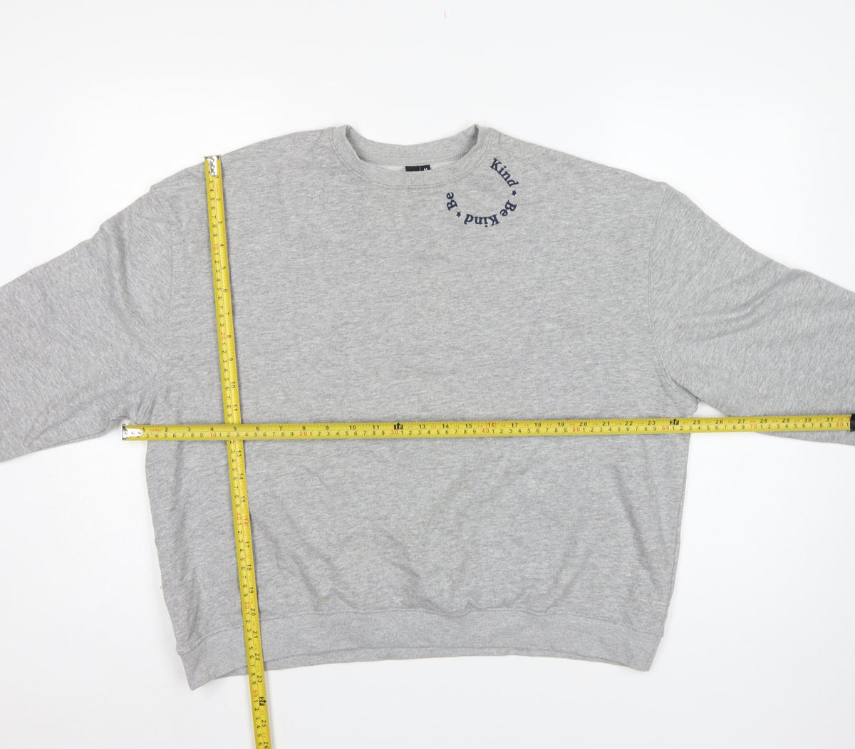 Nobody's Child Women Grey M Be Kind Embroidered Crew Sweatshirt