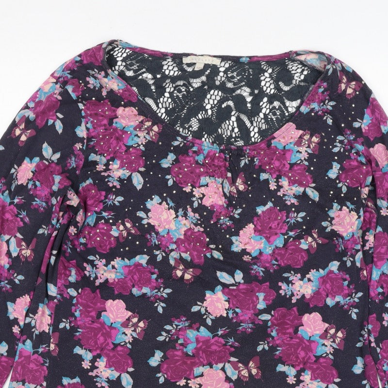 Lakeland Women’s Black Floral Lace Studded Long Sleeve Blouse M