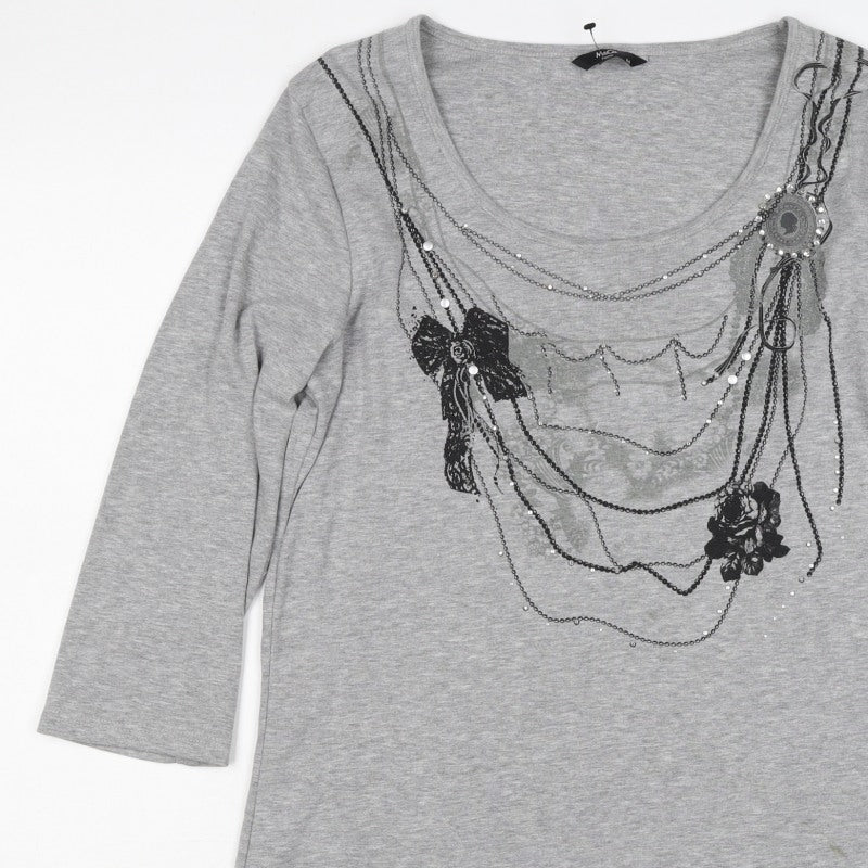 M&Co. Women Grey M Rose Chain Rhinestone Scoop Neck 3/4 Sleeve Top