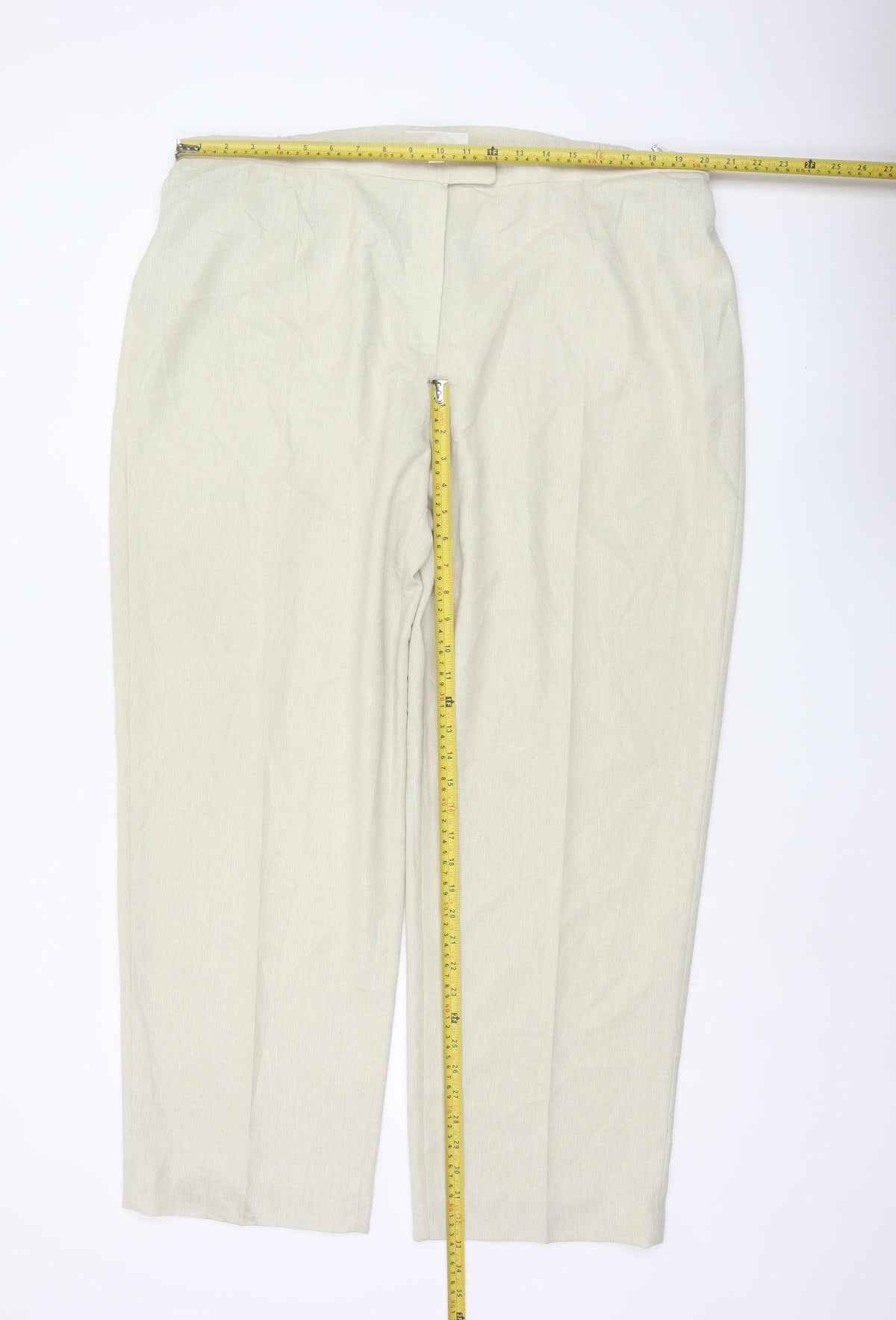Ann Harvey Women Ivory Size 22 Tapered Lightweight Trousers