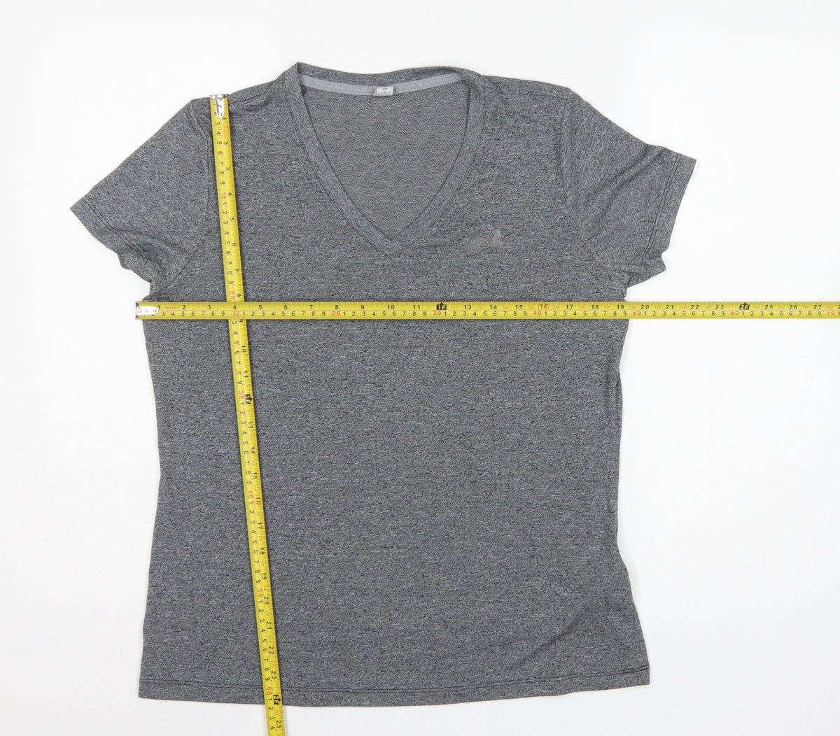 Under Armour Men’s Grey M HeatGear V-Neck Short Sleeve T-Shirt