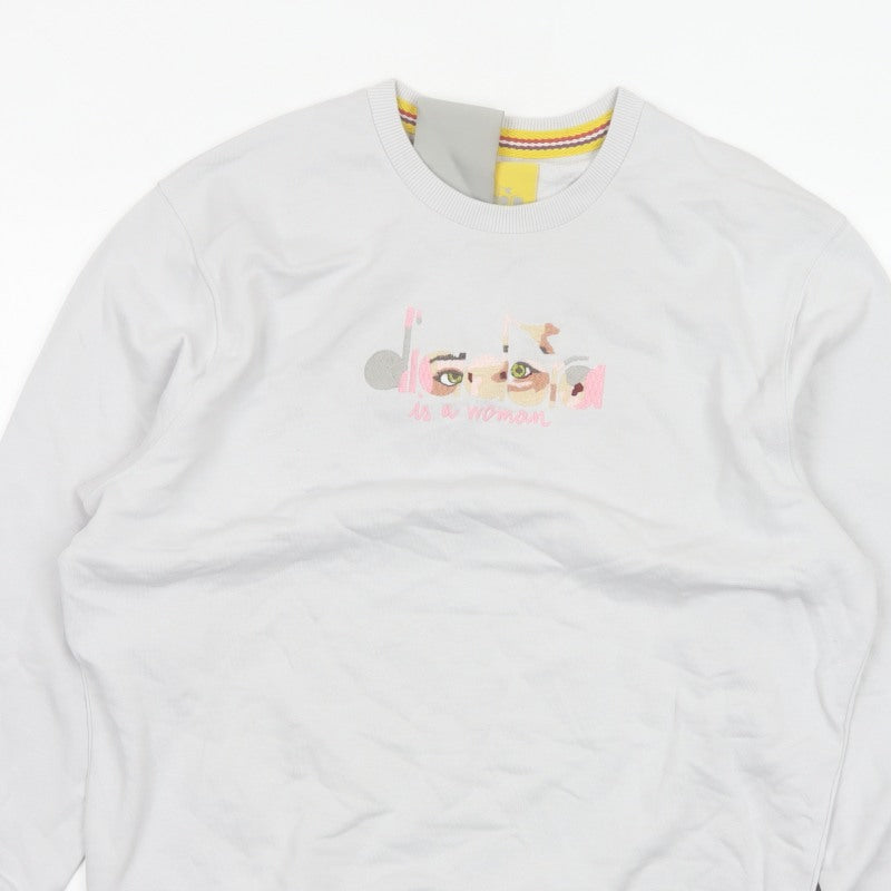 Diadora Heritage Women’s White M Pullover Graphic Sweatshirt