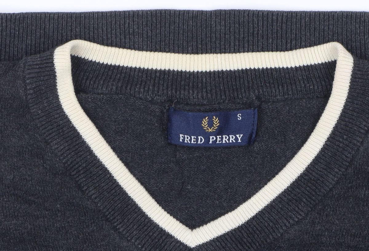Fred Perry Men’s Grey S V-Neck Cotton Logo Pullover Jumper