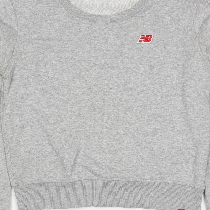 New Balance Women’s Grey S Logo Crew Neck Pullover Sweatshirt