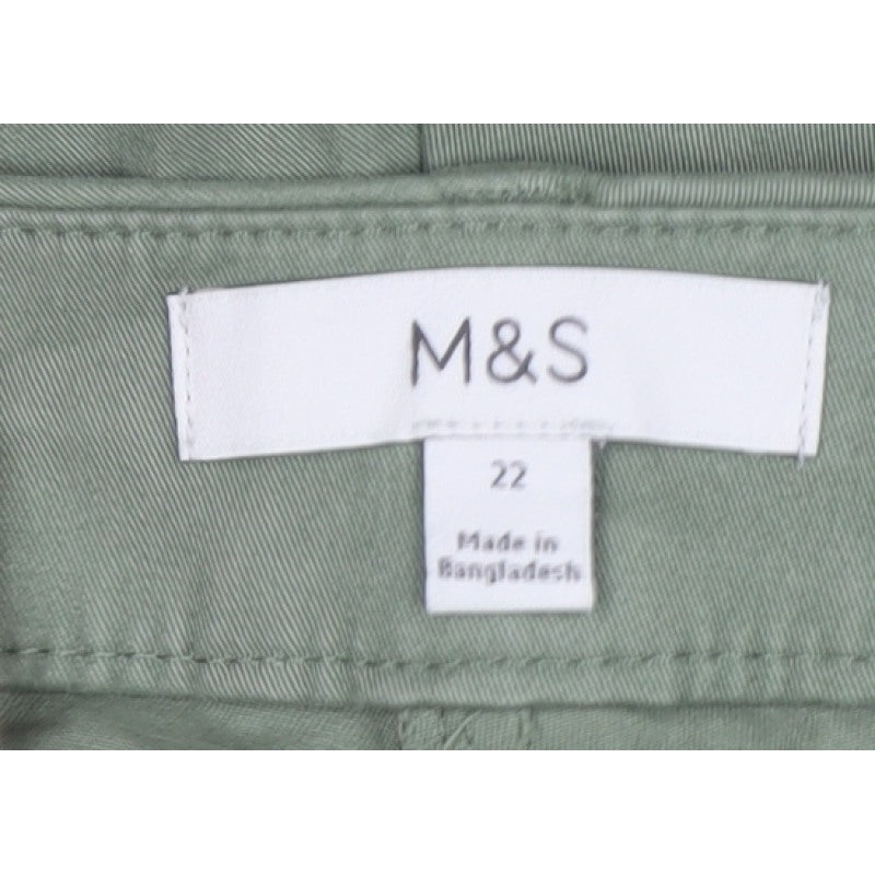Marks & Spencer Women Green Size 22 Stretch Chino Shorts Pockets