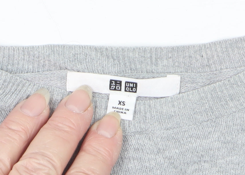 Uniqlo Women Grey XS Crew Neck Long Sleeve Fine Knit Pullover Jumper