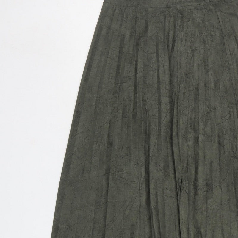 Reserved Women’s Green Size S Long Pleated A-Line Skirt