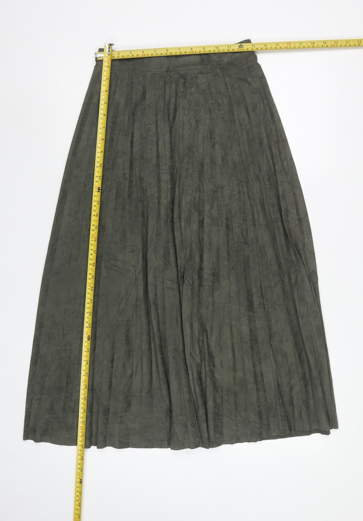 Reserved Women’s Green Size S Long Pleated A-Line Skirt