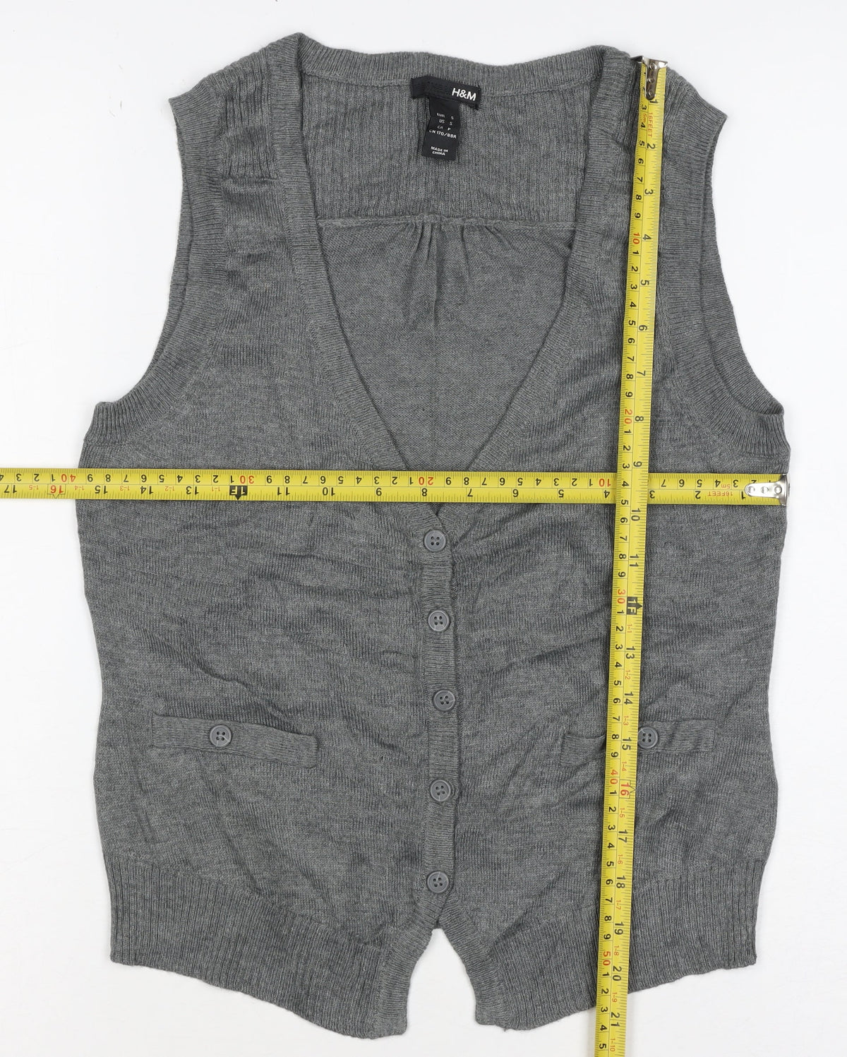H&M Women’s Grey Sleeveless V-Neck Button Knit Vest Size S