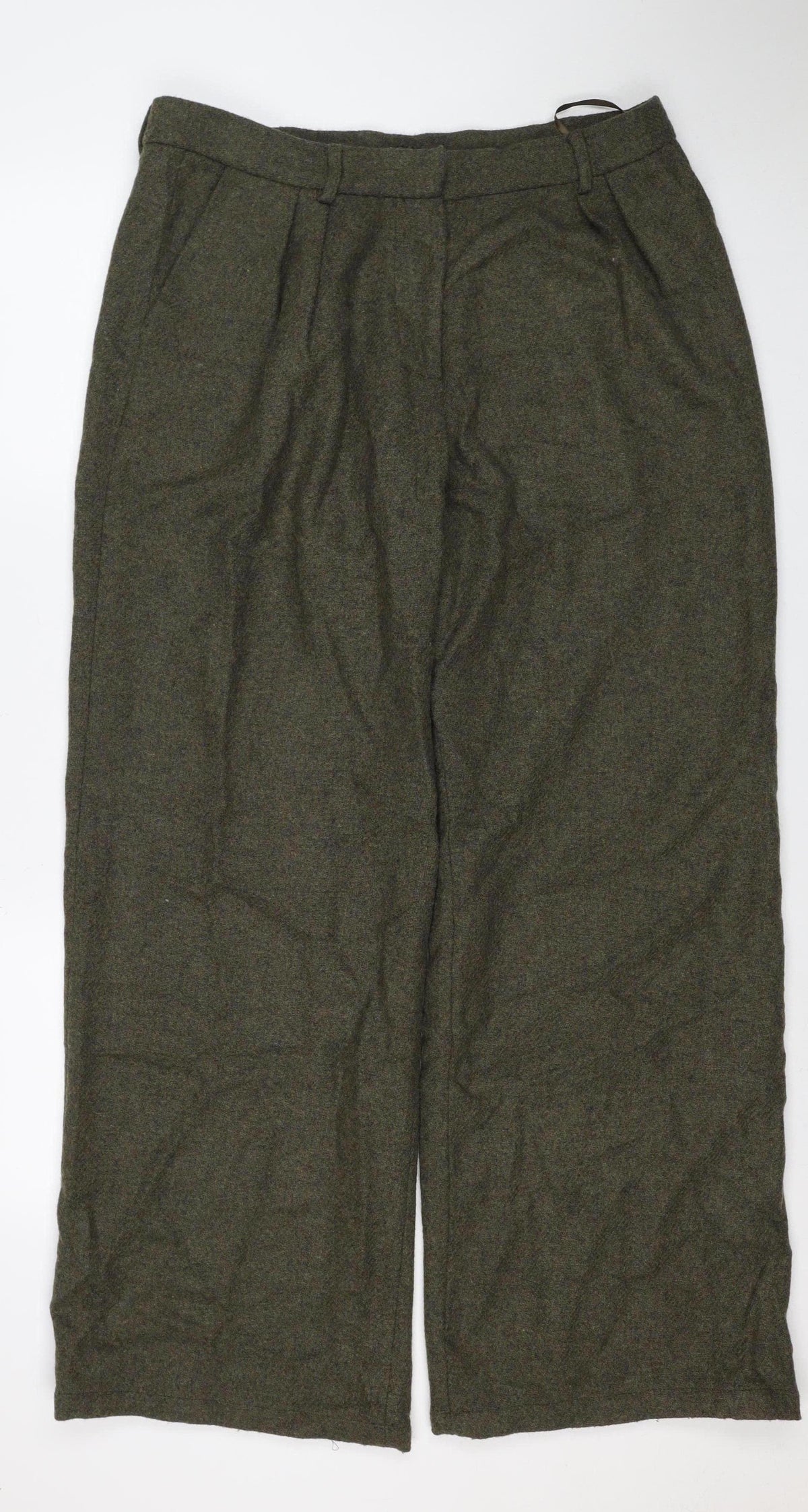 Model Women’s Green M Straight Leg Polyester Viscose Trousers