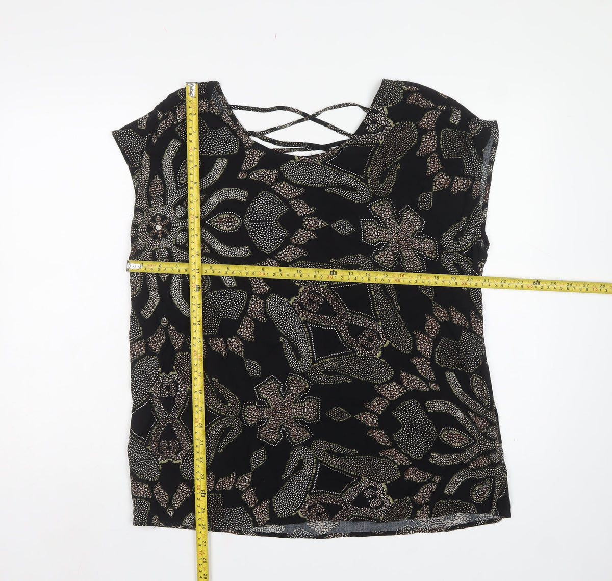 Soyaconcept Women Black Paisley Viscose XL Lace Back Cap Sleeve Blouse