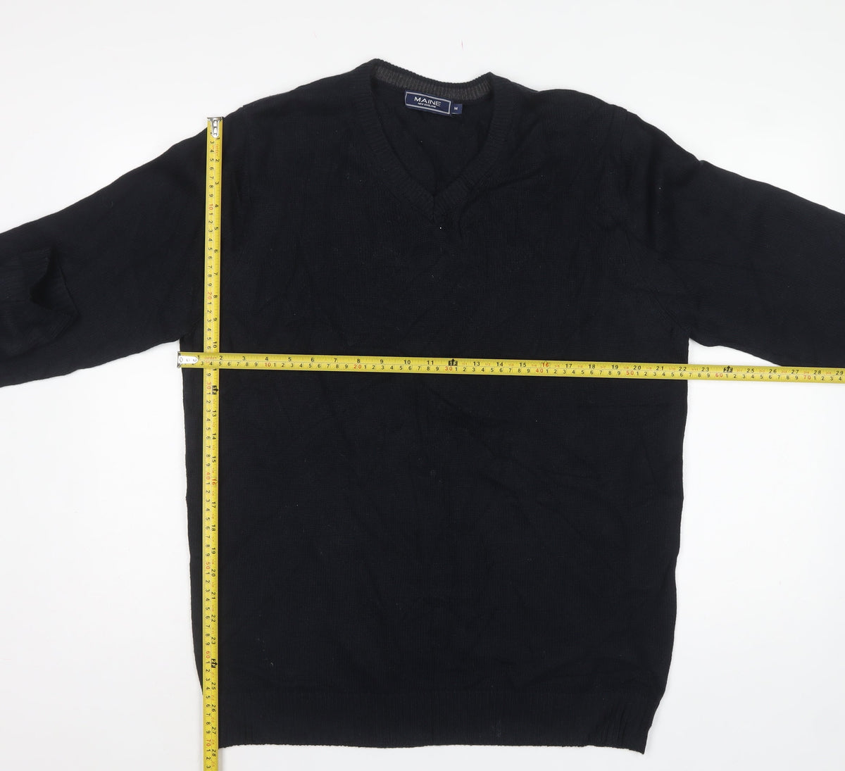 Maine New England Men’s Black V-Neck Cotton Pullover Jumper Medium