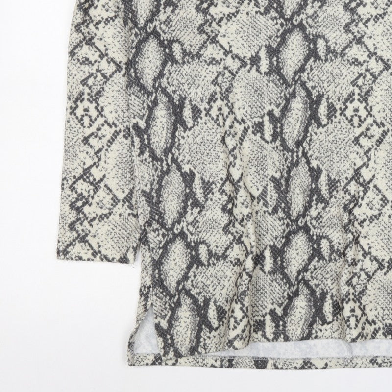 New Look Women Ivory Snake Print Relaxed Short Sleeve Top M
