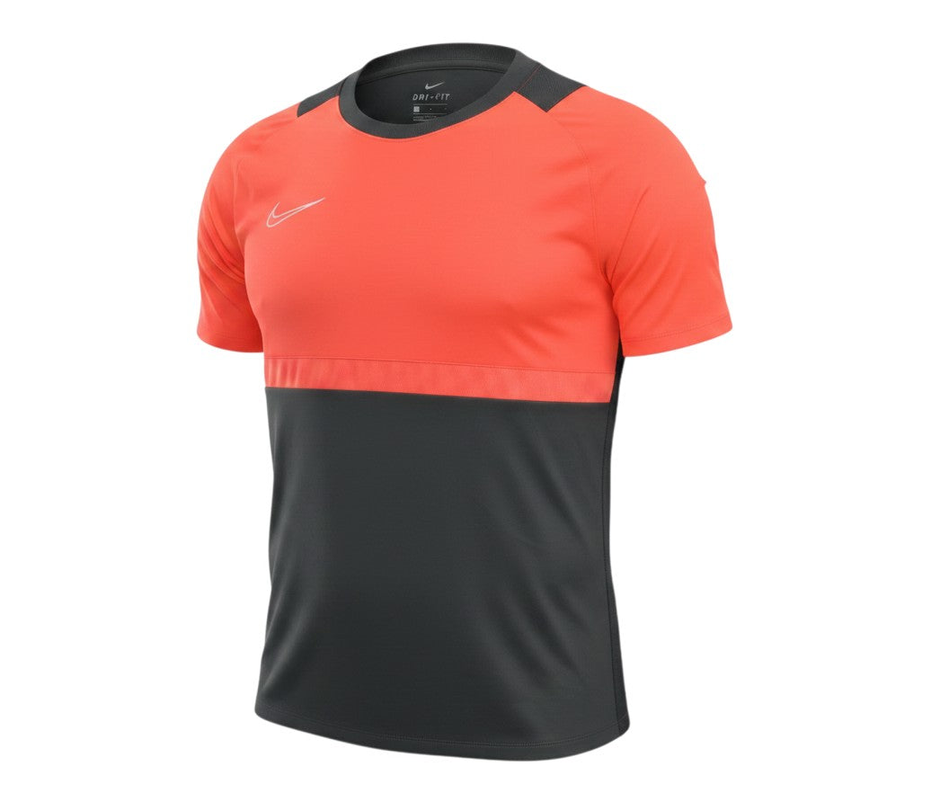 Prewornwholesale Nike red and black colourblock athletic crew neck t-shirt with raglan sleeves